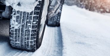 Période hivernale : adaptez vos pneus !